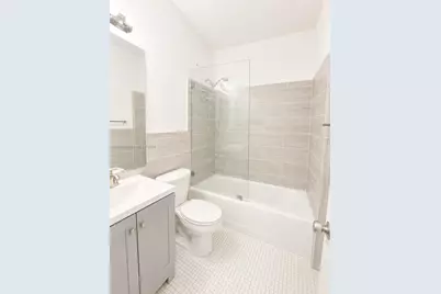 500 E Country Club Cir #4, Plantation, FL 33317 - Photo 11