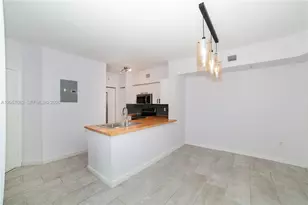 17125 N Bay Rd, Sunny Isles Beach, FL 33160 - Photo 5