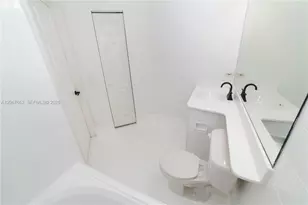 17125 N Bay Rd, Sunny Isles Beach, FL 33160 - Photo 35