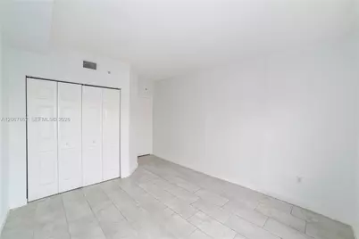 17125 N Bay Rd #3410, Sunny Isles Beach, FL 33160 - Photo 31