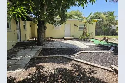 505 SW South Carolina Dr #505, Stuart, FL 34994 - Photo 13