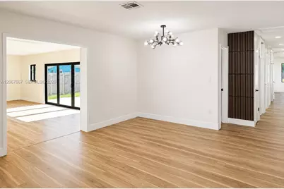 3431 NE 8th Ave, Oakland Park, FL 33334 - Photo 9