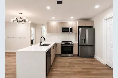 3431 NE 8th Ave, Oakland Park, FL 33334 - Photo 5