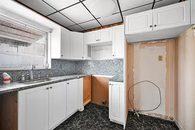 5300 Washington St #R110, Hollywood, FL 33021 - Photo 17