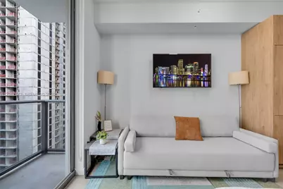 11 NE 6th St #2808, Miami, FL 33132 - Photo 13