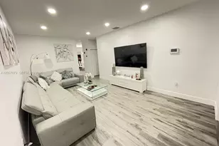 17430 SW 153rd Ave, Miami, FL 33187 - Photo 3