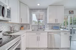 8611 SW 207th Terrace, Cutler Bay, FL 33189 - Photo 17