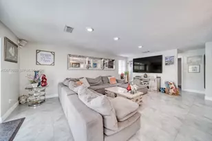 8611 SW 207th Terrace, Cutler Bay, FL 33189 - Photo 19