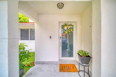 8611 SW 207th Ter, Cutler Bay, FL 33189 - Photo 11