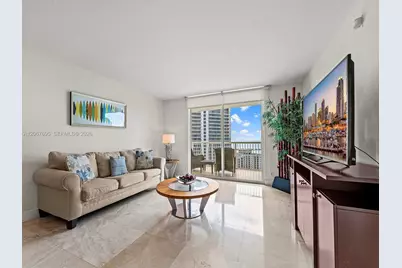 1200 Brickell Bay Dr #4019, Miami, FL 33131 - Photo 7
