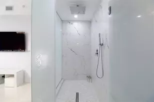 2020 N Bayshore Dr, Miami, FL 33137 - Photo 9