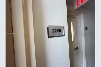 7601 E Treasure Dr #2220, North Bay Village, FL 33141 - Photo 5