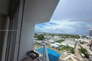 7601 E Treasure Dr, North Bay Village, FL 33141 - Photo 11