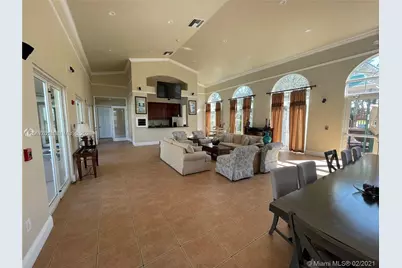 1395 NE 33rd Ave #206-26, Homestead, FL 33033 - Photo 9