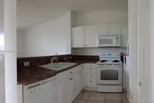 1395 NE 33rd Ave, Homestead, FL 33033 - Photo 5