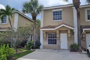 362 SW 122nd Ave, Pembroke Pines, FL 33025 - Photo 1