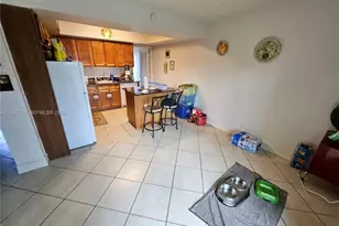 517 SW 1st Ct, Boynton Beach, FL 33435 - Photo 7