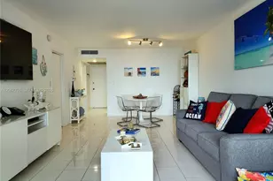 2030 S Ocean Dr, Hallandale Beach, FL 33009 - Photo 13