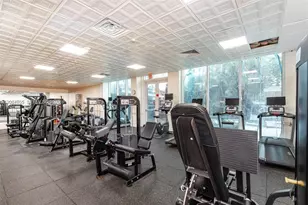 2030 S Ocean Dr, Hallandale Beach, FL 33009 - Photo 35
