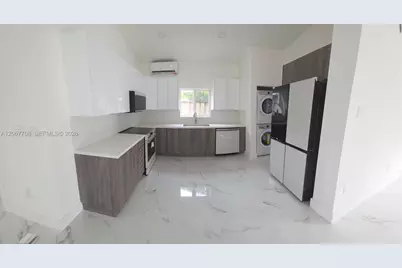 111 NE 45th St, Oakland Park, FL 33334 - Photo 5