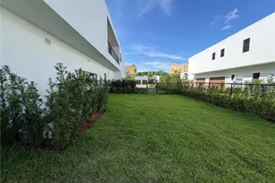 16752 S Botaniko Dr S, Weston, FL 33326 - Photo 73