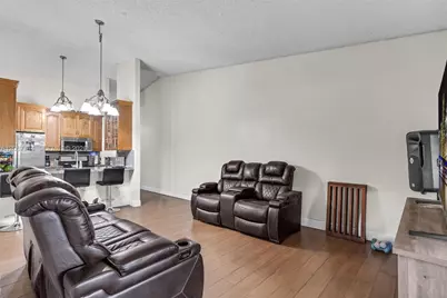 6760 NW 186th Ter, Hialeah, FL 33015 - Photo 11