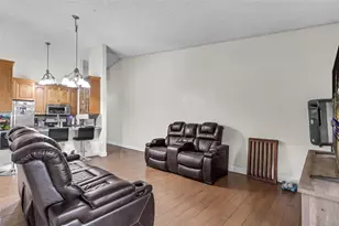 6760 NW 186 Ter, Hialeah, FL 33015 - Photo 11