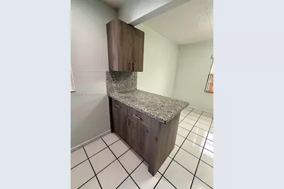 150 SW 134th Way #314R, Pembroke Pines, FL 33027 - Photo 5
