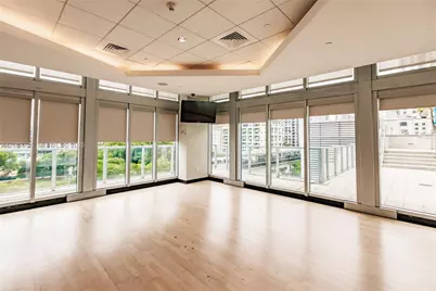 1111 SW 1st Ave #3214, Miami, FL 33130 - Photo 31