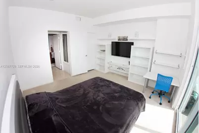 79 SW 12th St #3704-S, Miami, FL 33130 - Photo 3