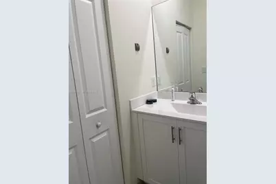 3382 W 112th St, Hialeah, FL 33018 - Photo 15