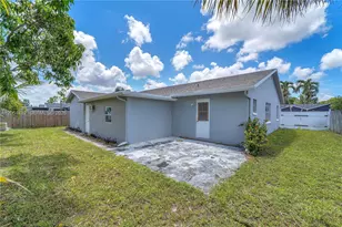 9242 SW 18th Rd, Boca Raton, FL 33428 - Photo 25