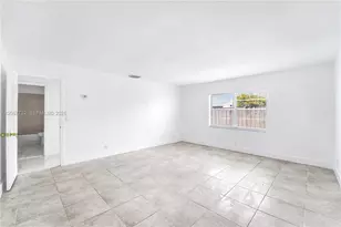 9242 SW 18th Rd, Boca Raton, FL 33428 - Photo 21
