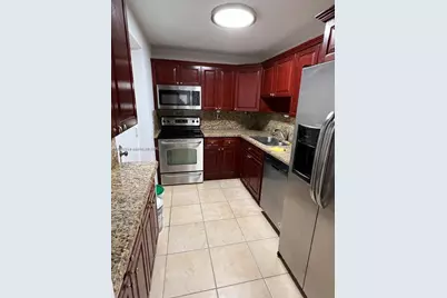 2333 Brickell Ave #307, Miami, FL 33129 - Photo 7
