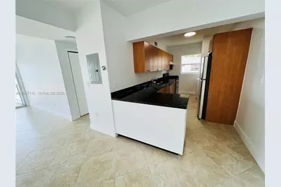 946 Bay Dr #7, Miami Beach, FL 33141 - Photo 9