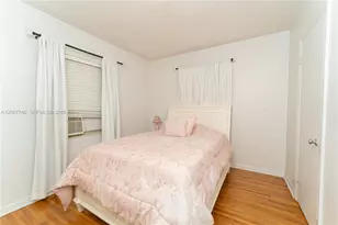 6250 NW 41st St, Virginia Gardens, FL 33166 - Photo 13