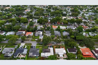 6250 NW 41st St, Virginia Gardens, FL 33166 - Photo 27