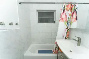 6250 NW 41st St, Virginia Gardens, FL 33166 - Photo 15