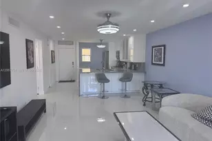410 SE 2nd St, Hallandale Beach, FL 33009 - Photo 1