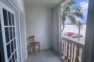 410 SE 2nd St, Hallandale Beach, FL 33009 - Photo 19