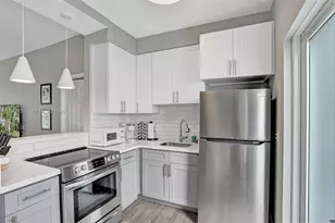 1431 Lincoln Terrace, Miami Beach, FL 33139 - Photo 13