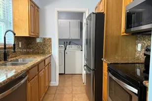 516 SW 14th Ct, Fort Lauderdale, FL 33315 - Photo 5