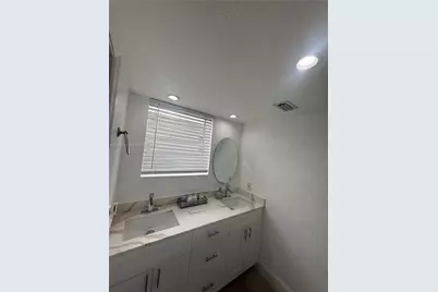2411 Wiley St, Hollywood, FL 33020 - Photo 15