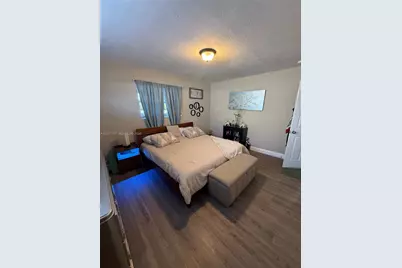 2411 Wiley St, Hollywood, FL 33020 - Photo 19