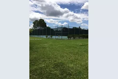 850 SW 133rd Ter #411B, Pembroke Pines, FL 33027 - Photo 21