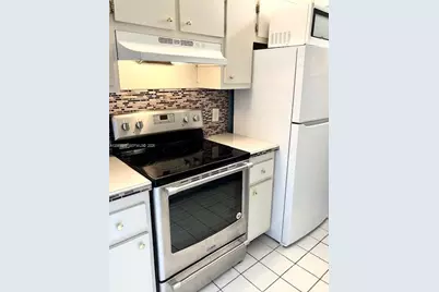 850 SW 133rd Ter #411B, Pembroke Pines, FL 33027 - Photo 9