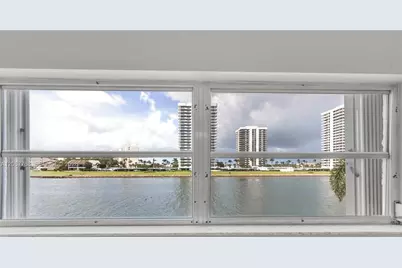 28 Yacht Club Dr #202, North Palm Beach, FL 33408 - Photo 7