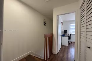 10651 NW 1st St, Pembroke Pines, FL 33026 - Photo 41