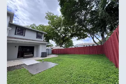 10651 NW 1st St #10651, Pembroke Pines, FL 33026 - Photo 7