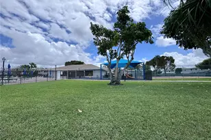 10651 NW 1st St, Pembroke Pines, FL 33026 - Photo 61